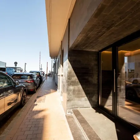 Apartment Amuzee With Parking & Lateral Sea View By Interhome
