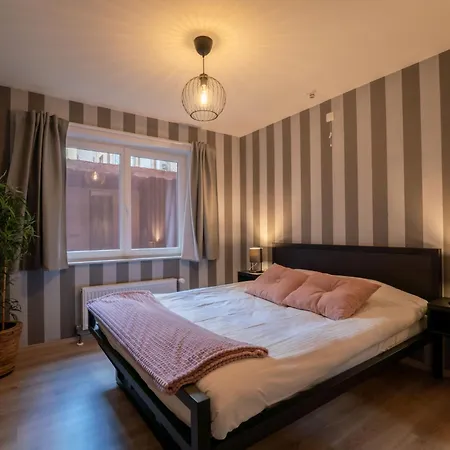 Amuzee With Parking & Lateral Sea View By Interhome Lägenhet Blankenberge