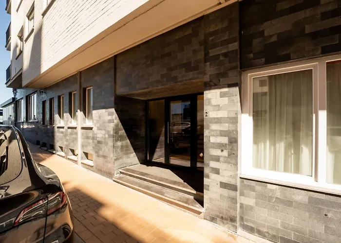 Amuzee With Parking & Lateral Sea View By Interhome *