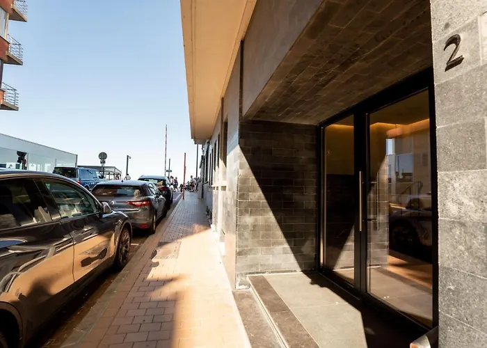 Daire Amuzee With Parking & Lateral Sea View By Interhome