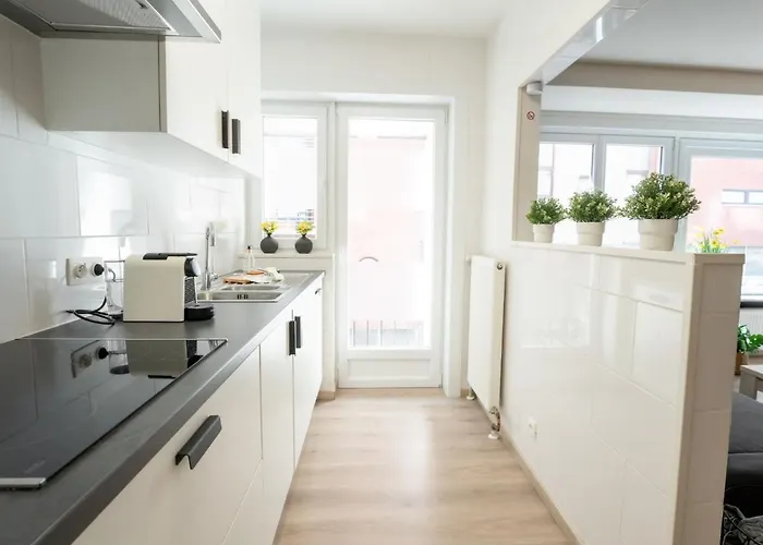 Amuzee With Parking & Lateral Sea View By Interhome *