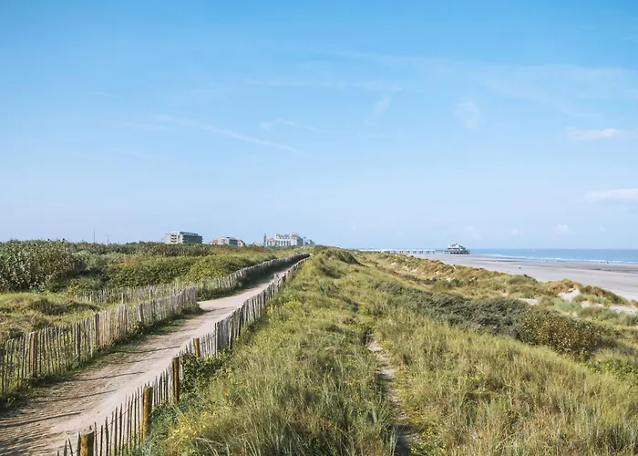 Amuzee With Parking & Lateral Sea View By Interhome *