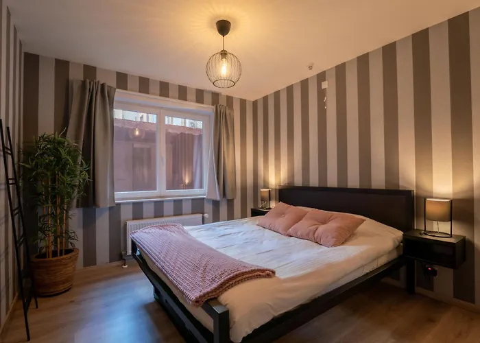 Amuzee With Parking & Lateral Sea View By Interhome Daire Blankenberge