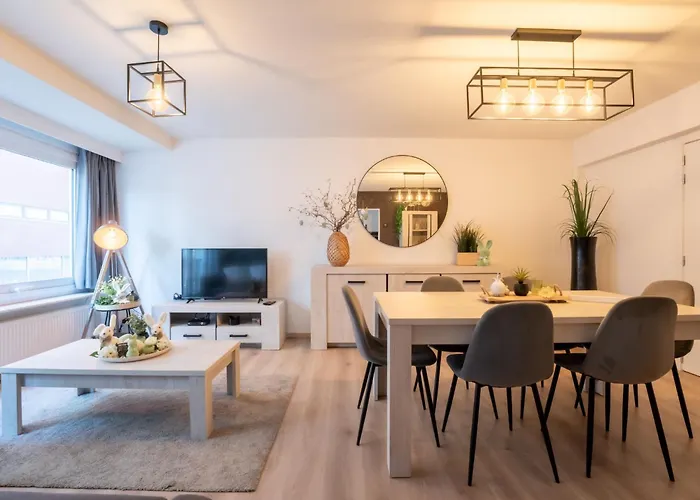 Daire Amuzee With Parking & Lateral Sea View By Interhome *